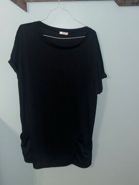 Black Short-Sleeve Swim Coverup Tunic with Pockets